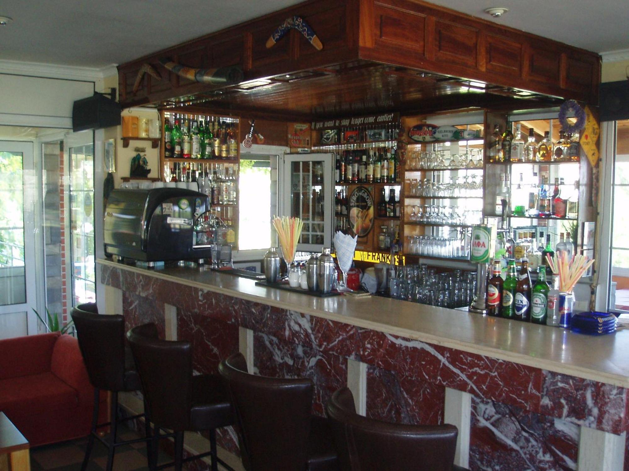 Anaxos Hotel 外观 照片